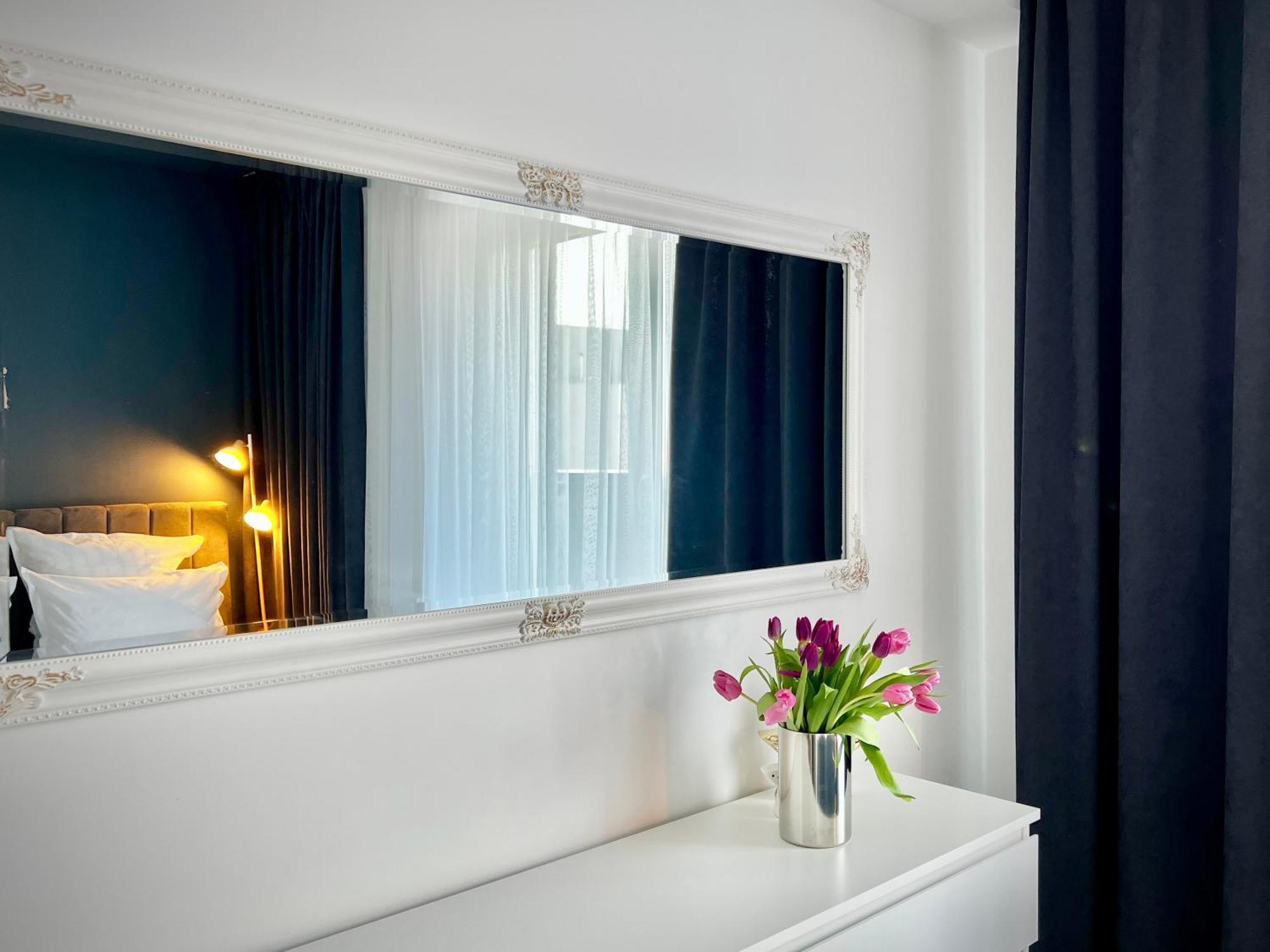 Blue Boho Studios And Apartments Braşov Buitenkant foto
